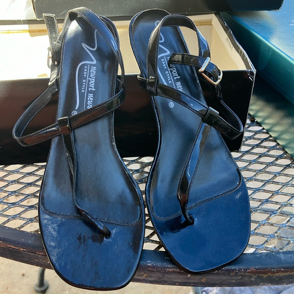 FINAL MARKDOWN Newport News black patent sandals 6 1/2